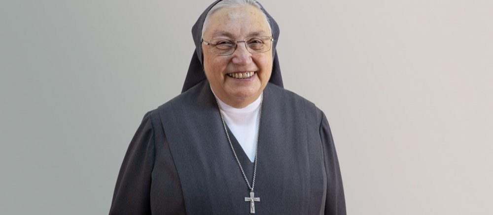 Porträtfoto von Schwester Yvonne Reungoat