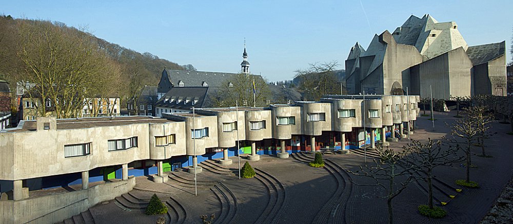 Der Nevigeser Wallfahrtsdom "Maria, Königin des Friedens"