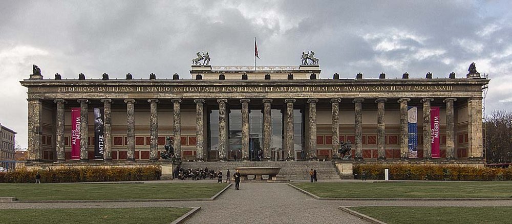Das von Karl Friedrich Schinkel erbaute Alte Museum auf der Berliner Museumsinsel.