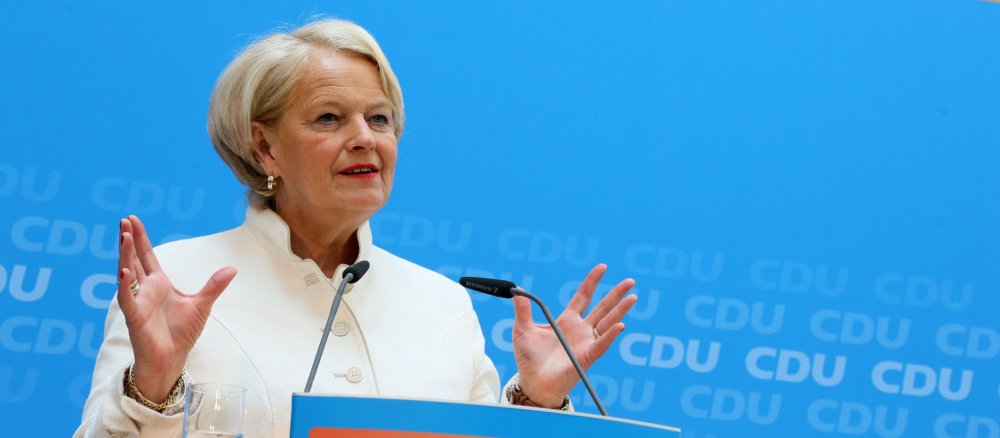 Elisabeth Motschmann hält eine Rede
