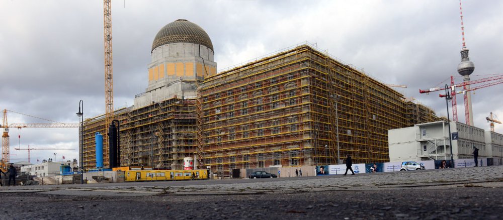 Die eingerüstete Fassade des Berliner Schlosses.
