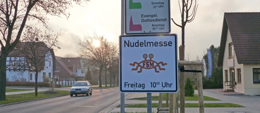 Die "Kirche des Flying Spaghettimonster" entstand im Jahr 2005. Ihre Anhänger nenen sich selbst "Pastafari".