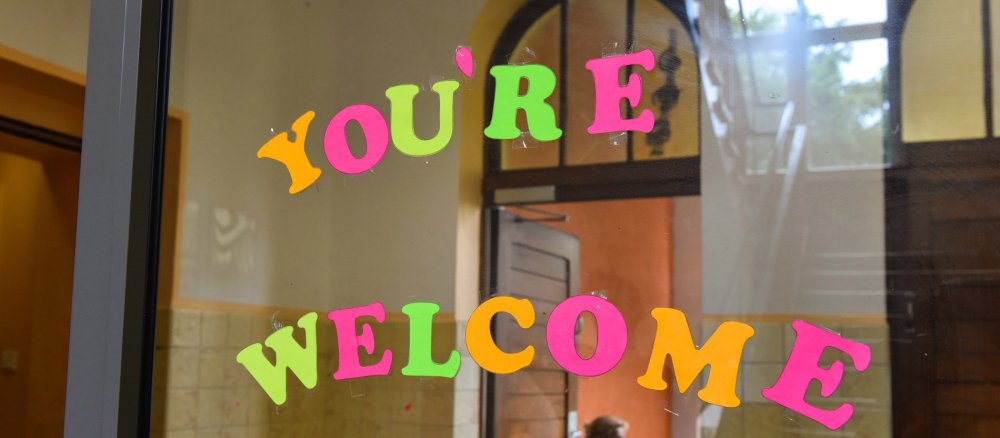 Glastür, Schriftzug "You're welcome"