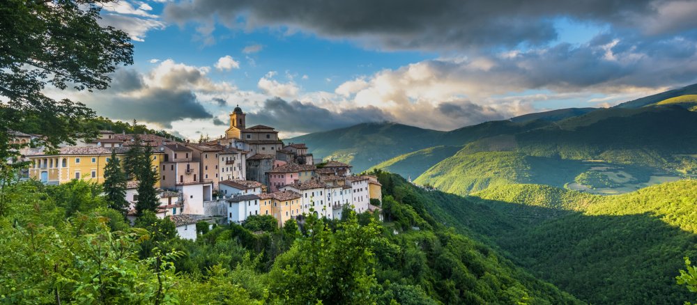 Das Dorf Abeto in Umbrien, Italien.