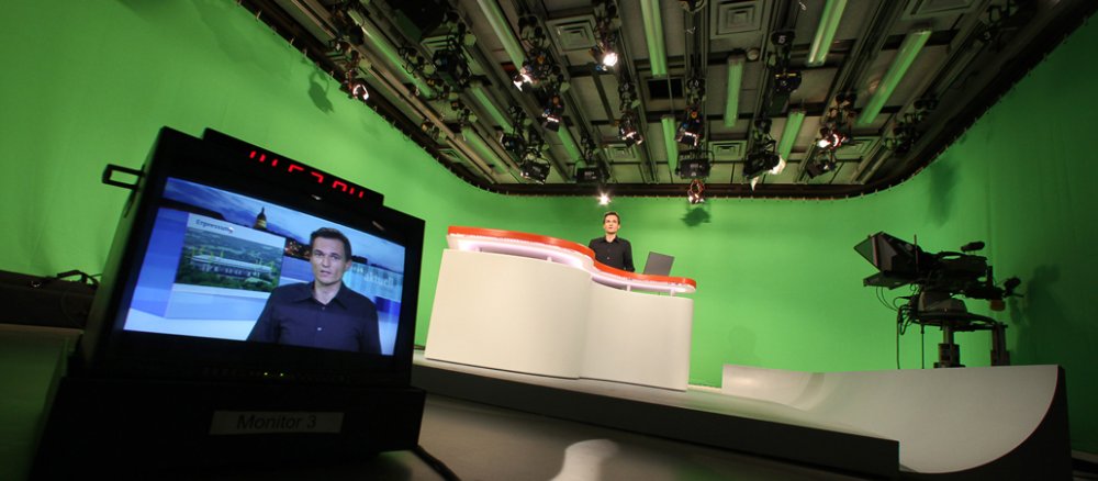 Das virtuelle Nachrichtenstudio des SWR.