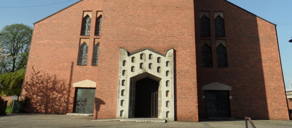 Die St. Hippolytus-Kirche in Troisdorf.