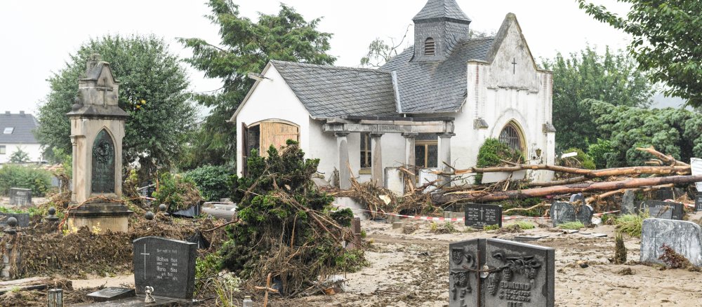 Friedhofskapelle auf dem zerstörten Friedhof in Ahrweiler
