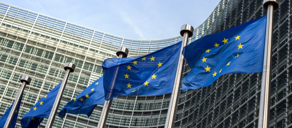 Die Flaggen der Europäischen Union.