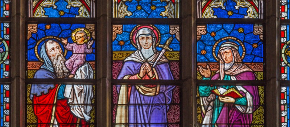 Das Jesuskind und seine Mutter Maria im Tempel, wo ihn die Propheten Simeon und Hanna preisen.