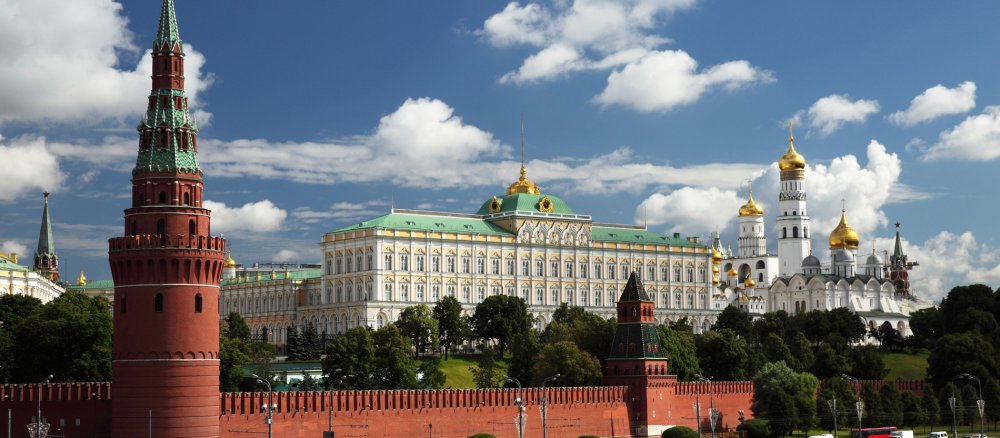 Blick auf den Kreml und die Erlöserkathedrale in Moskau.