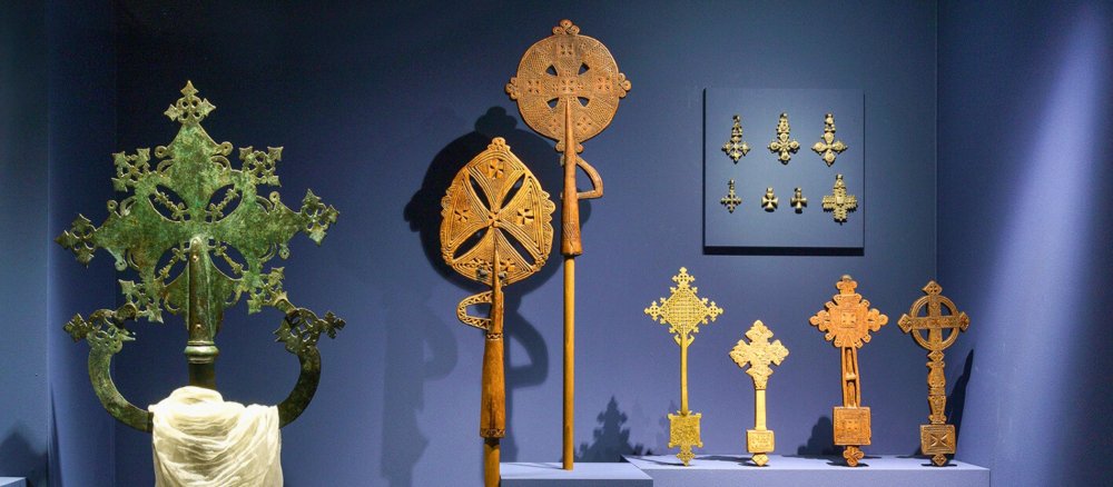 Vortragekreuze der äthiopischen Sammlung des Frankfurter Ikonenmuseums