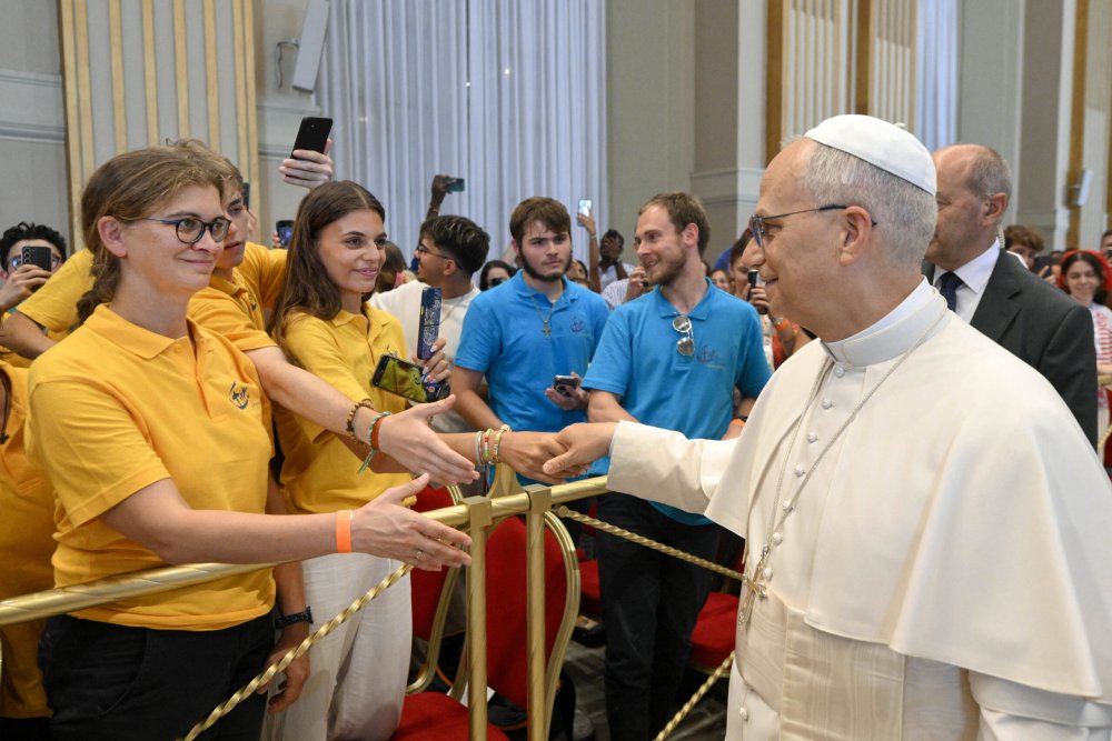 Papst Leo trifft Neugetaufte und Katechumenen