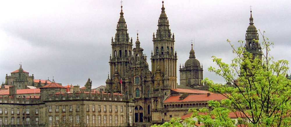 Santiago de Compostela ist der bedeutendste Wallfahrtsort Spaniens und eines der beliebtesten Ziele für Pilger aus aller Welt.