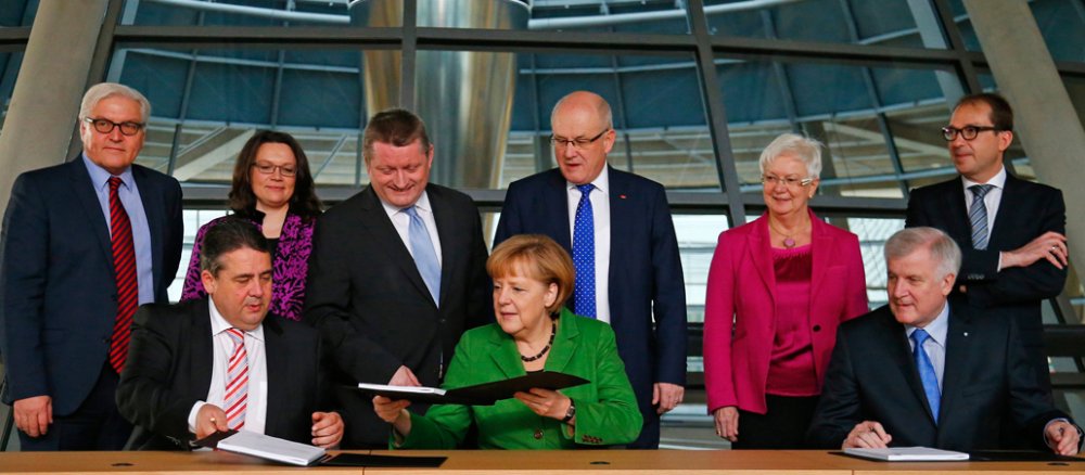 Unterzeichnung des Koalitionsvertrags