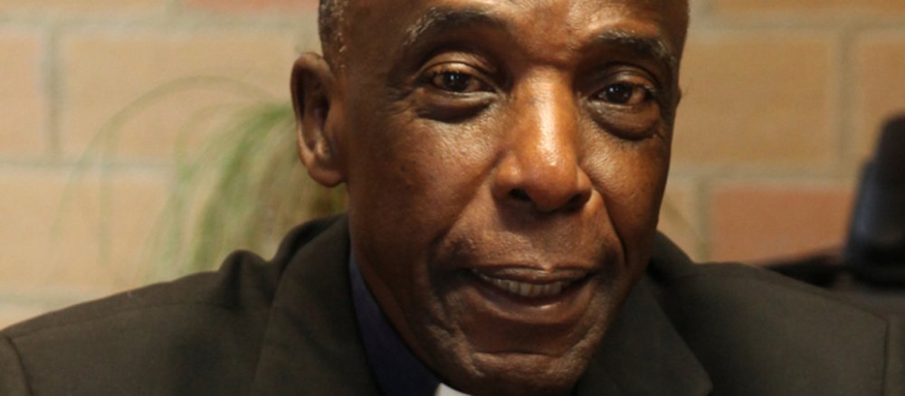 Bischof Louis Portella Mbuyu von Kinkala