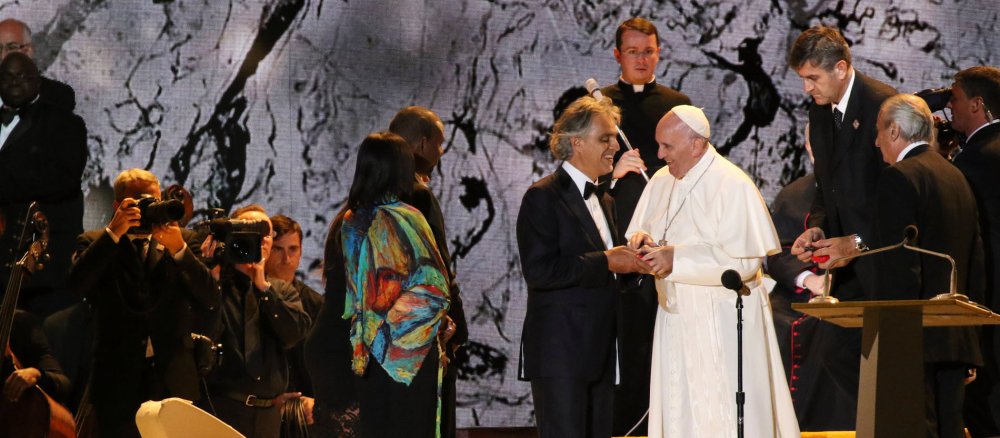 Papst Franziskus bedankt sich bei Andrea Bocelli