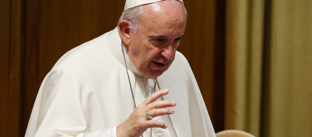 Papst Franziskus hält eine Rede vor der Familiensynode