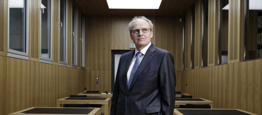 Hubert Wolf in der Diözesanbibliothek in Münster