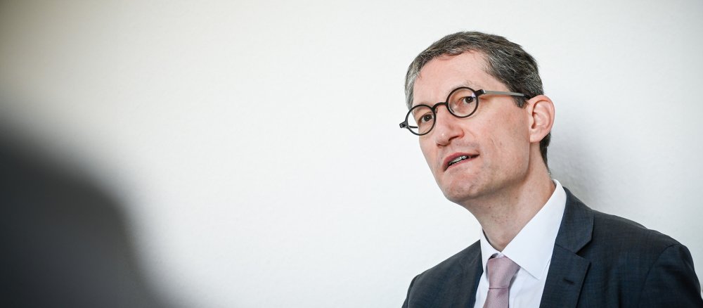 Portraitfoto von Jochen Sautermeister