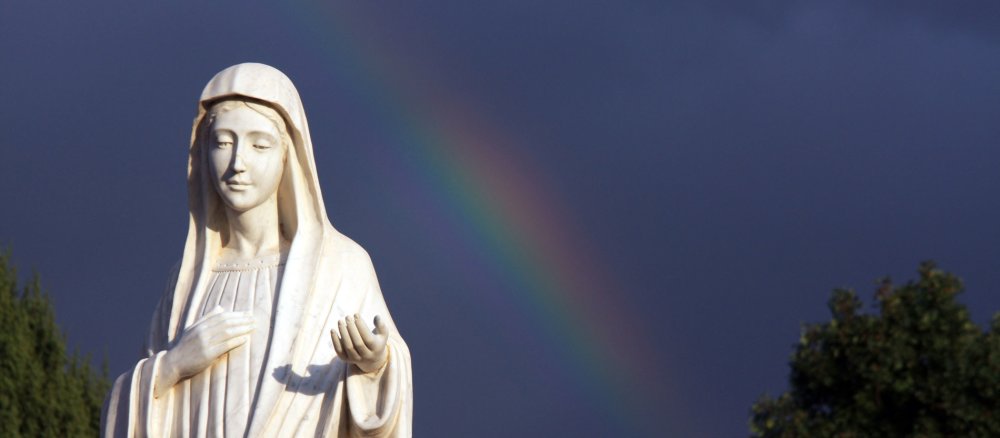 Bis zu einer Million Pilger besuchen jährlich den Wallfahrtsort Medjugorje.