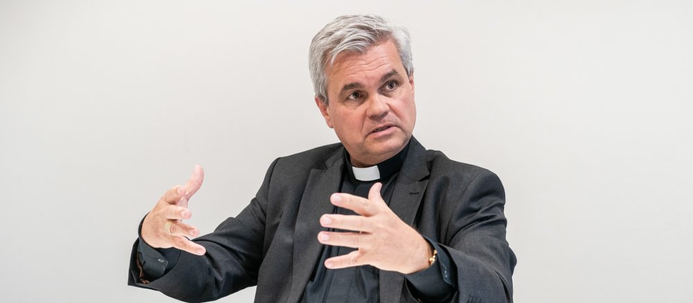 Der Paderborner Erzbischof Udo Markus Bentz im Gespräch