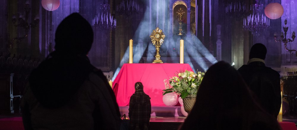 Eucharistische Anbetung