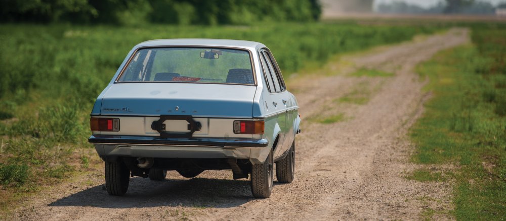 Der ehemalige Privatwagen des heiligen Papstes Johannes Paul II., den dieser in seiner Zeit als Erzbischof von Krakau fuhr.