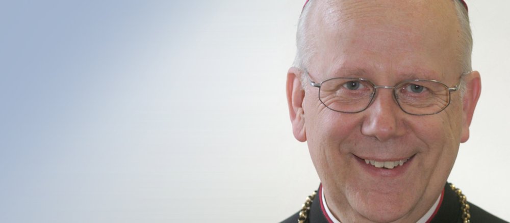 Manfred Grothe ist Weihbischof im Erzbistum Paderborn und als Dompropst Vorsitzender des Metropolitankapitels von Paderborn.